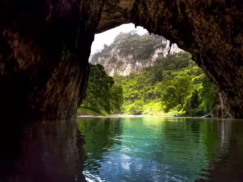 Puong Cave